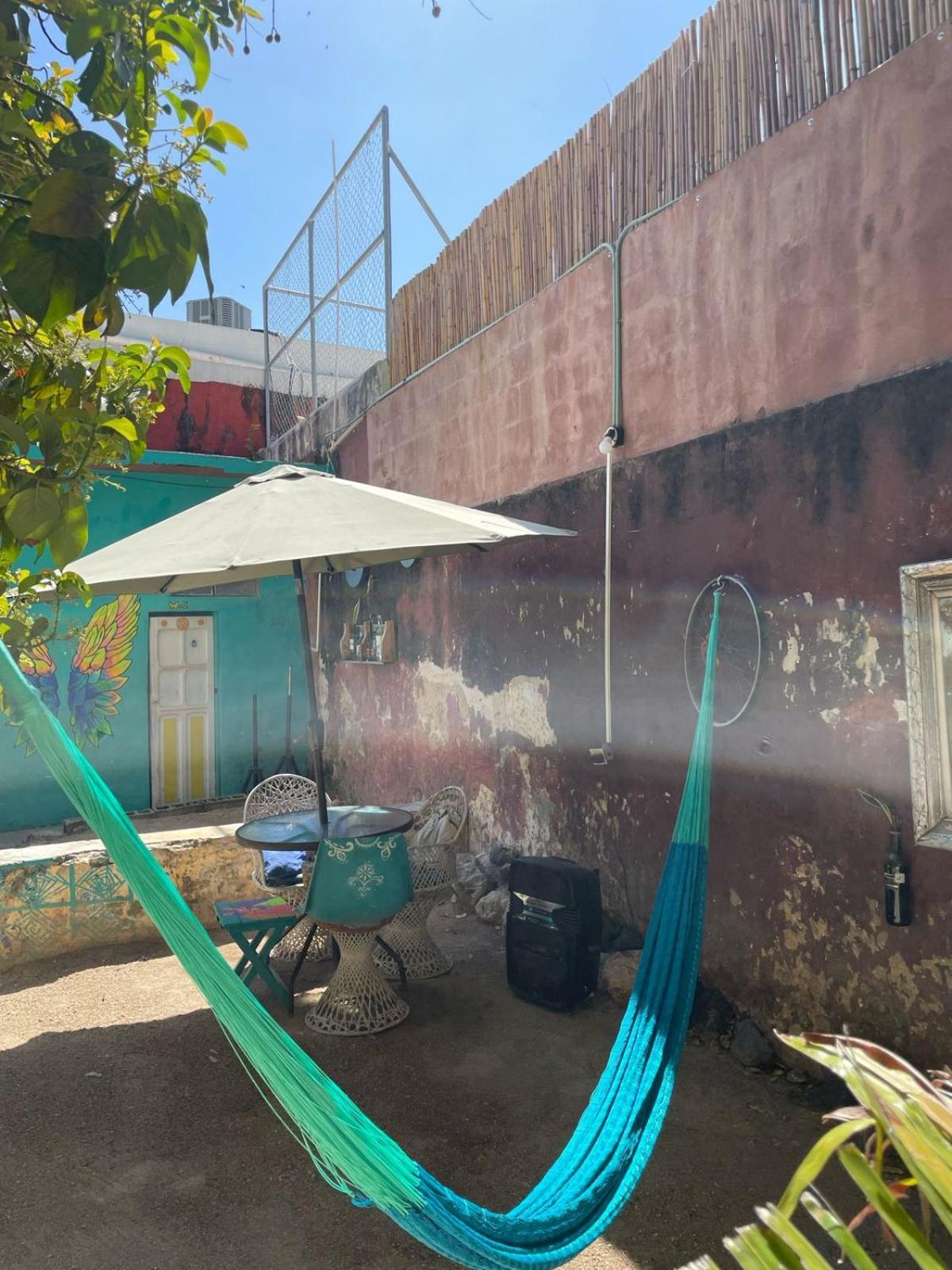 La Casa Del Keej Hostel Mérida Kültér fotó